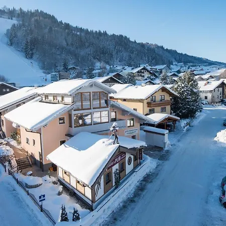 Guest house Golf & Skipension Krug Haus im Ennstal