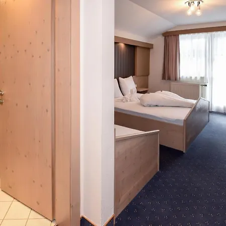 Golf & Skipension Krug 3*