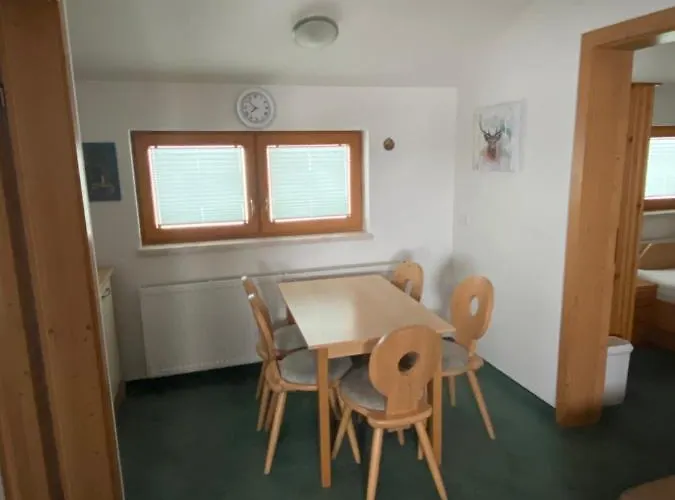 Golf & Skipension Krug بيت ضيافة 3*