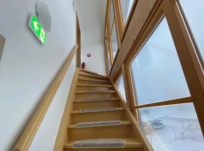 بيت ضيافة Golf & Skipension Krug هاوس إم إنيستال